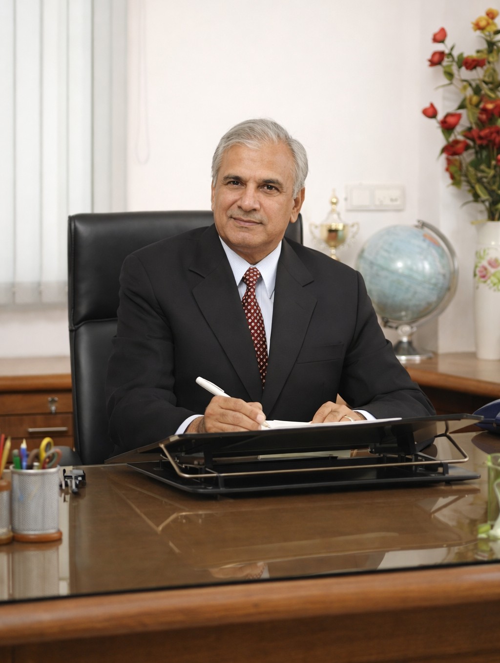 Chairman Shri Dhan Singh Bhadana
